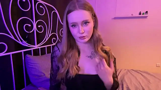 LolyaMin online show from April 2026 05:30:01 PM