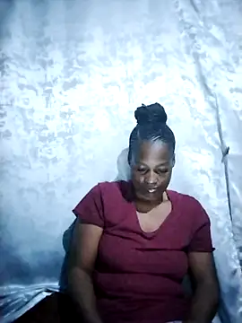 sexylira online show from April 2026 04:13:01 PM