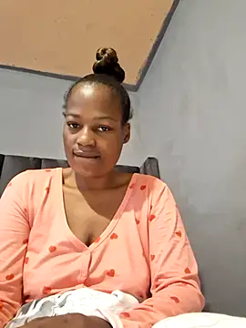 sexylira online show from February 2026 10:36:02 AM