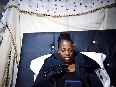 sexylira online show from April 2026 10:41:01 AM