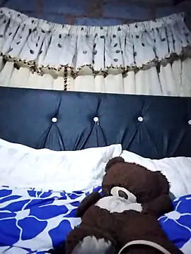 sexylira online show from March 2026 04:08:01 PM