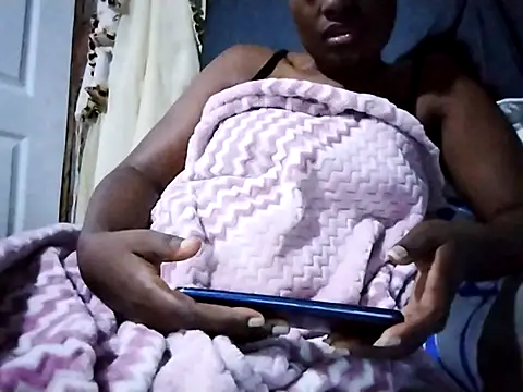 sexylira online show from April 2026 10:22:01 PM