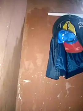 317894 online show from October 2025 03:27:02 AM