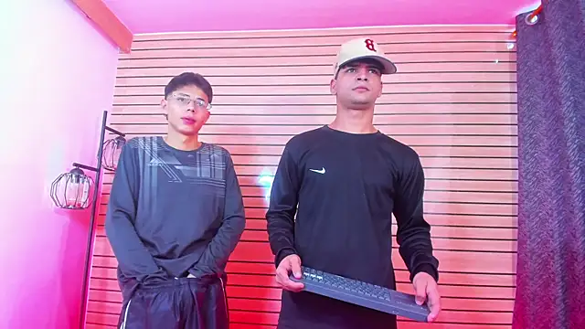 317894 online show from April 2026 08:12:01 PM