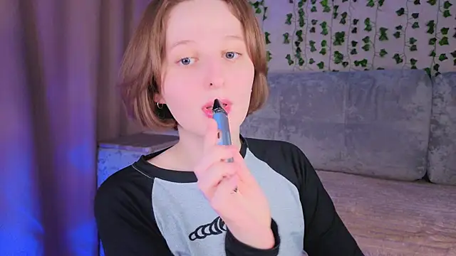 c0ralynx online show from March 2026 07:26:02 PM