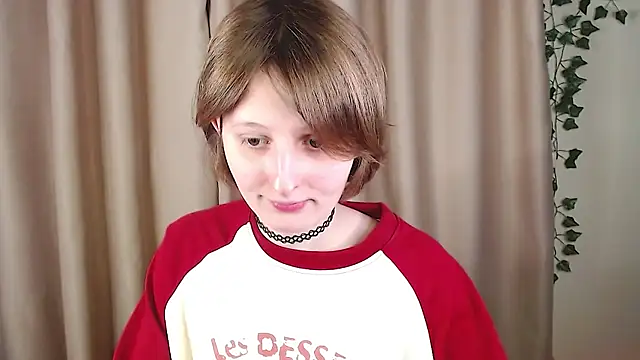 c0ralynx online show from November 2025 06:02:01 PM