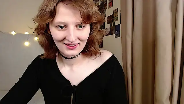 c0ralynx online show from October 2025 02:23:02 AM
