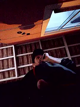 Dglo0000 online show from September 2025 02:22:02 AM