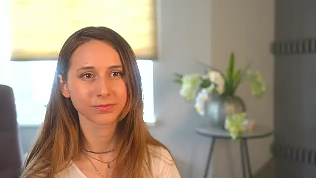 EsmeEsser online show from March 2025 07:35:02 AM