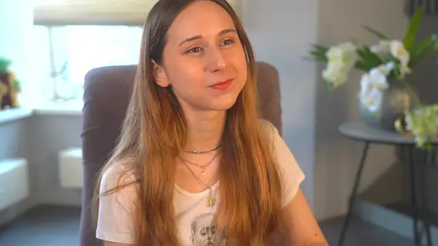 EsmeEsser online show from March 2025 04:07:02 AM