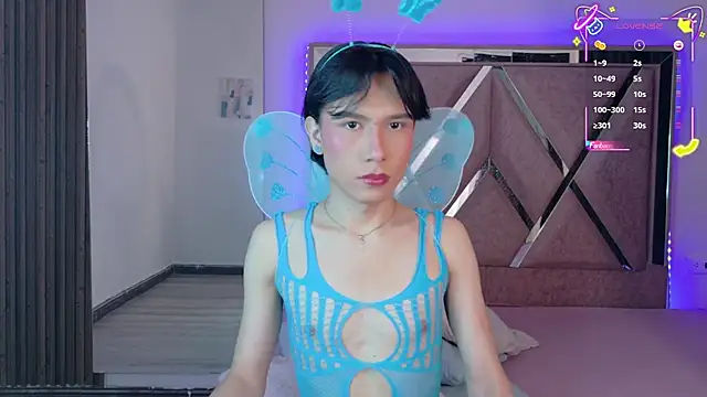 Snapshot of Ash_Femboy chatting on October 2025 09:04:02 PM Ash Femboy online show from October 2025 09:04:02 PM