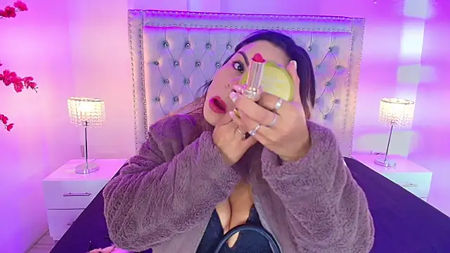 Lia adamsss online show from November 2025 01:33:02 AM