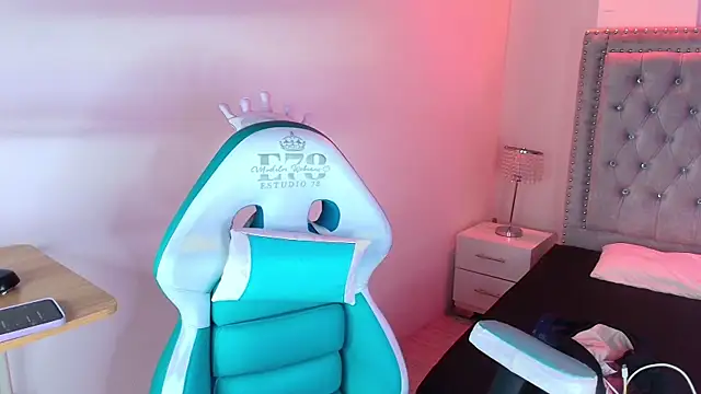 Lia adamsss online show from March 2026 04:01:02 AM