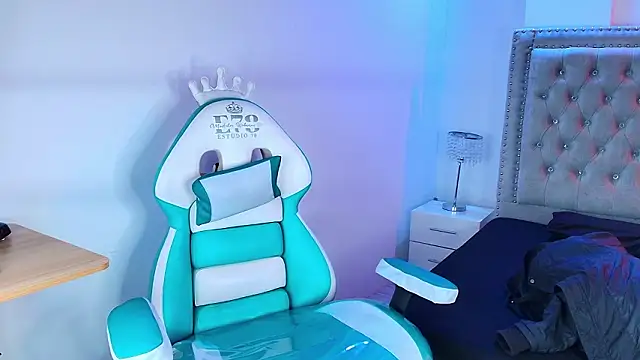 Lia adamsss online show from March 2026 03:31:02 AM