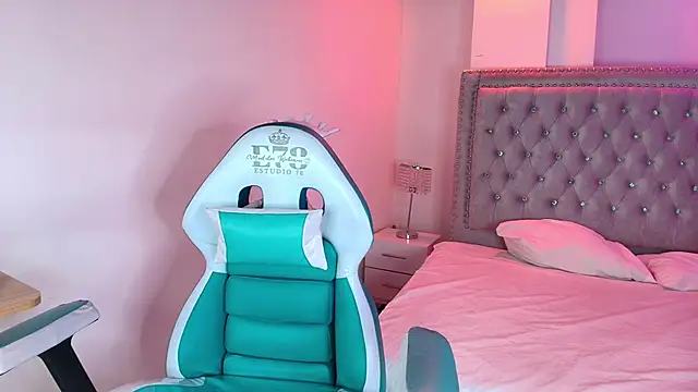 Lia adamsss online show from March 2026 03:17:02 AM