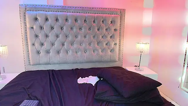 Lia adamsss online show from November 2025 03:39:01 PM