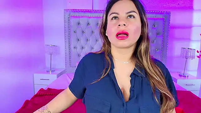 Lia adamsss online show from September 2025 03:35:01 AM