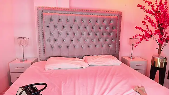 Lia adamsss online show from November 2025 03:32:02 AM