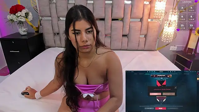 IsaCutie online show from March 2025 08:26:02 PM