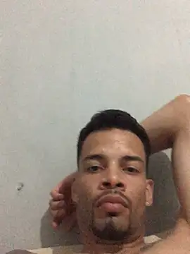 HenriquePhn online show from March 2026 07:26:01 PM