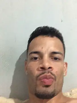 HenriquePhn online show from March 2026 11:43:02 PM