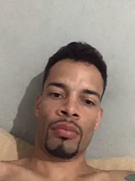 HenriquePhn online show from March 2026 03:36:02 PM