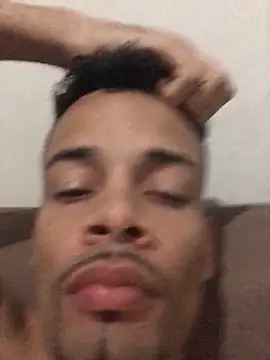 HenriquePhn online show from June 2026 02:02:02 AM