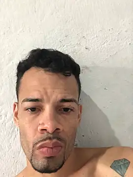 HenriquePhn online show from June 2026 11:38:02 AM