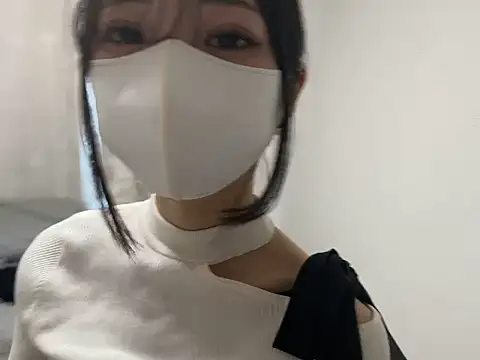 Snapshot of yunayuna_1231 chatting on May 2026 12:07:02 AM yunayuna 1231 online show from May 2026 12:07:02 AM