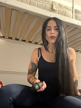 missninasparkle online show from November 2025 05:44:02 AM