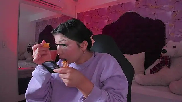 abby roux online show from November 2025 03:54:01 AM