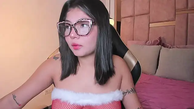 abby roux online show from April 2026 03:41:01 AM