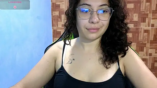 Snapshot of Mabbaldama chatting on September 2025 02:28:02 PM Mabbaldama online show from September 2025 02:28:02 PM