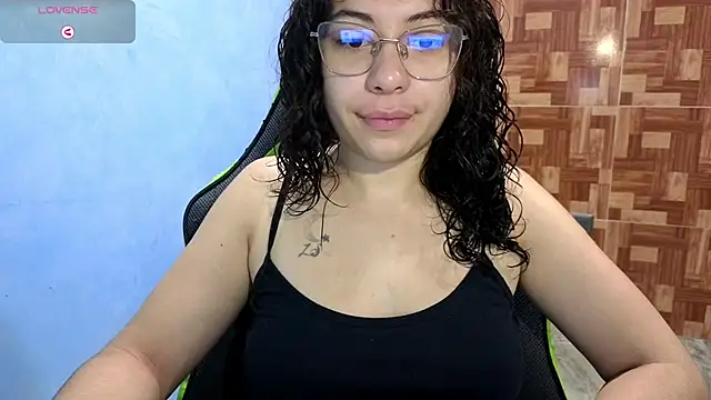 Snapshot of Mabbaldama chatting on September 2025 04:11:01 PM Mabbaldama online show from September 2025 04:11:01 PM