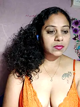 Snapshot of JENNIFERtamil chatting on May 2026 06:40:02 PM JENNIFERtamil online show from May 2026 06:40:02 PM