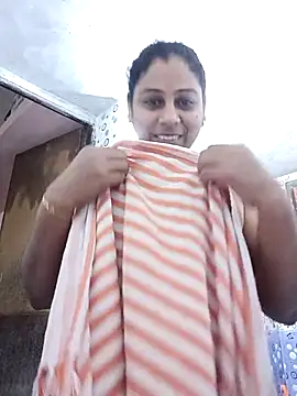 JENNIFERtamil online show from February 2026 08:12:02 AM