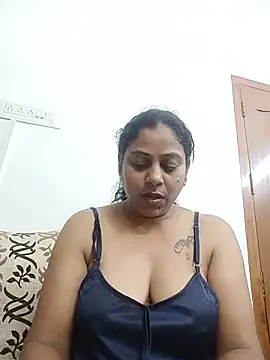 Snapshot of JENNIFERtamil chatting on June 2026 06:16:02 PM JENNIFERtamil online show from June 2026 06:16:02 PM