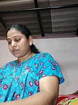 JENNIFERtamil online show from April 2026 07:44:03 AM