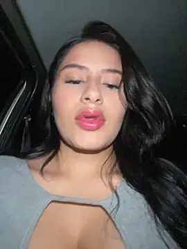 andrea gomes  online show from March 2026 06:32:02 AM