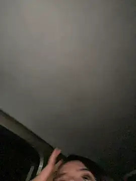 andrea gomes  online show from April 2026 06:15:01 AM