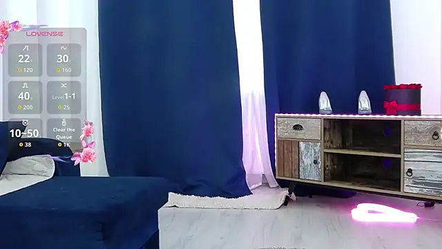 TerresaDiamond online show from October 2025 07:42:02 AM