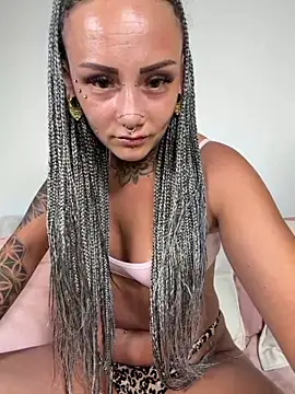 Snapshot of xxveraa_vibe chatting on June 2026 10:21:02 PM xxveraa vibe online show from June 2026 10:21:02 PM
