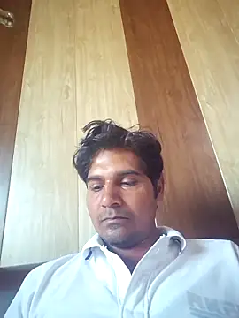 Snapshot of johnny8731 chatting on March 2026 04:20:01 AM johnny8731 online show from March 2026 04:20:01 AM