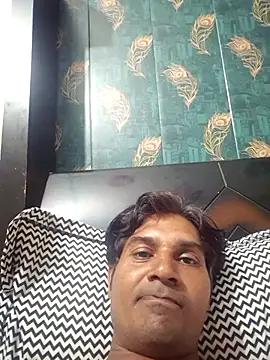 Snapshot of johnny8731 chatting on October 2025 03:15:01 PM johnny8731 online show from October 2025 03:15:01 PM