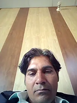 Snapshot of johnny8731 chatting on November 2025 06:39:01 AM johnny8731 online show from November 2025 06:39:01 AM