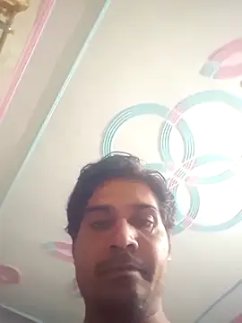 johnny8731 online show from March 2026 04:40:01 PM