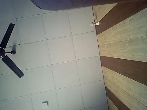 johnny8731 online show from April 2026 03:54:01 AM