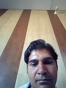 johnny8731 online show from March 2026 04:38:01 AM