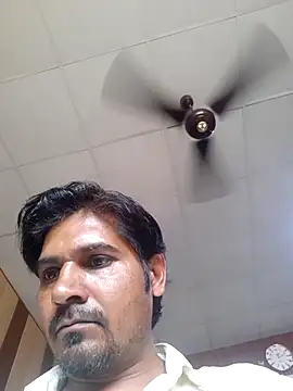 johnny8731 online show from March 2026 06:44:01 AM