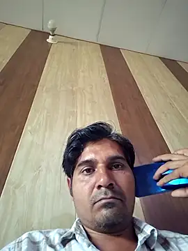 johnny8731 online show from March 2026 06:06:01 AM